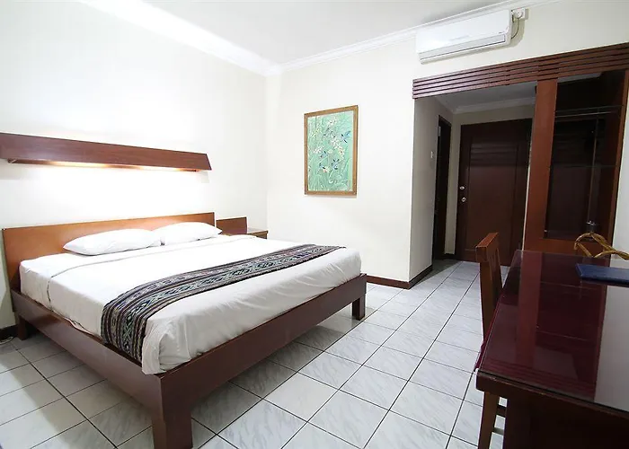 Paradiso Hotel 2*